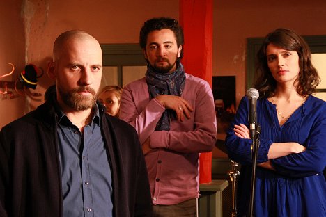 Fred Testot, Nader Boussandel, Hélène Seuzaret - Au bistro du coin - Z filmu