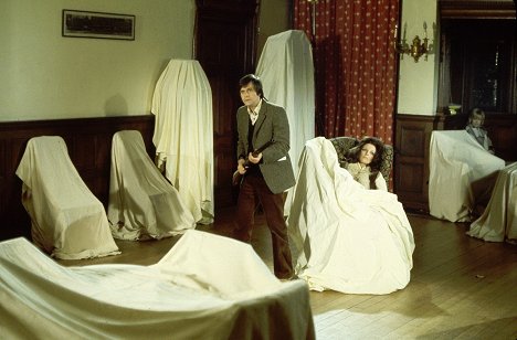 Ralph Bates, Joan Collins - Furcht in der Nacht - Filmfotos