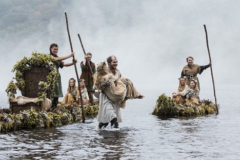 Gustaf Skarsgård - Vikings - L'Aigle de sang - Film