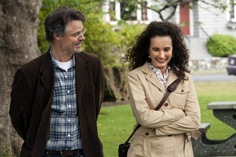 Dylan Neal, Andie MacDowell - Cedar Cove - Do filme