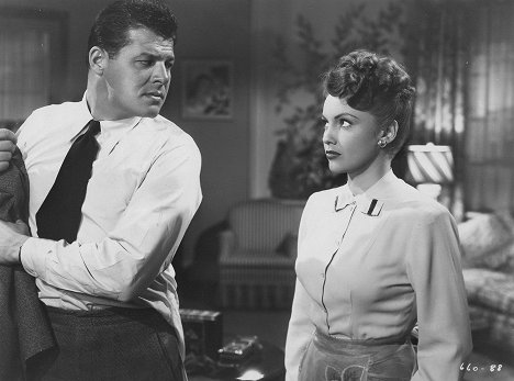 Jack Carson, Joan Leslie - Two Guys from Milwaukee - Filmfotos