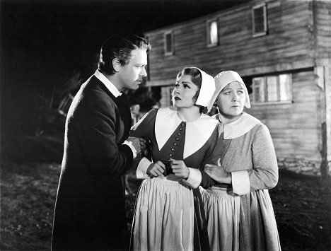 Harvey Stephens, Claudette Colbert, Louise Dresser - Maid of Salem - Film
