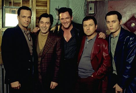 James Russo, Al Pacino, Michael Madsen, Bruno Kirby, Johnny Depp - Donnie Brasco - Werbefoto