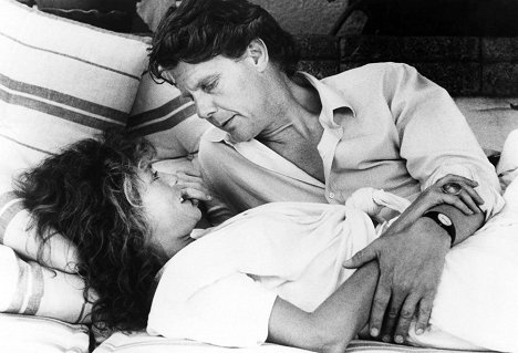 Jacqueline Bisset, James Fox - High Season - Filmfotók