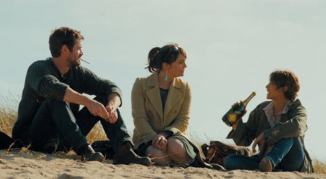 Yannick Renier, Jeanne Rosa, Emma de Caunes - Les Châteaux de sable - De la película