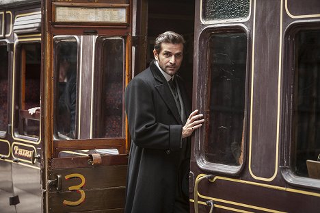 Grégory Fitoussi - Mr. Selfridge - Episode 4 - Photos