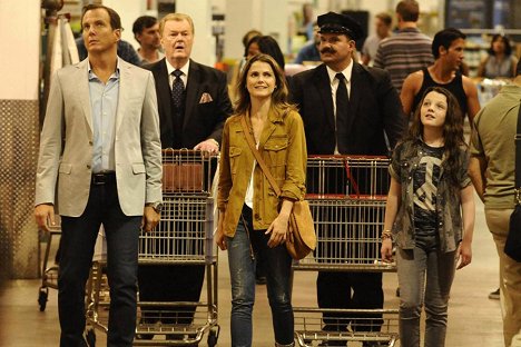 Will Arnett, Keri Russell, Stefania LaVie Owen - Running Wilde - Filmfotos