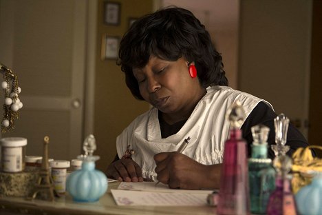 Whoopi Goldberg - A Day Late and a Dollar Short - Photos