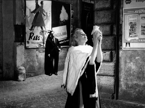 Marcello Mastroianni, Anita Ekberg - La dolce vita - Kuvat elokuvasta