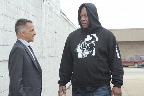 James Russo, Tommy 'Tiny' Lister - American Justice - Van film