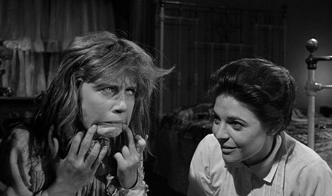 Patty Duke, Anne Bancroft - The Miracle Worker - Photos