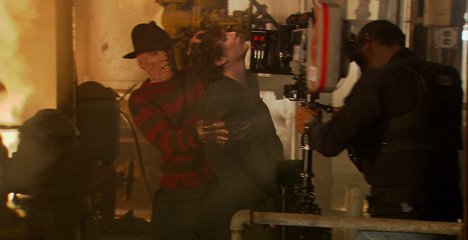 Jackie Earle Haley, Kyle Gallner - A Nightmare on Elm Street - Van de set