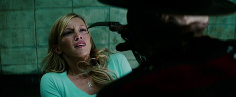 Katie Cassidy - A Nightmare on Elm Street - Filmfotos