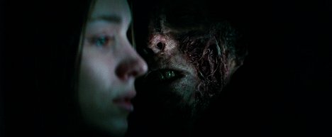 Rooney Mara, Jackie Earle Haley - A Nightmare on Elm Street - Filmfotos