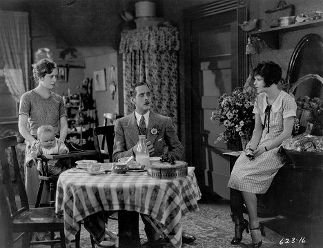 Priscilla Bonner, William Austin, Clara Bow - It - De la película