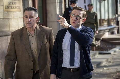 Anthony LaPaglia, Martin Freeman - Eichmann show - Z filmu