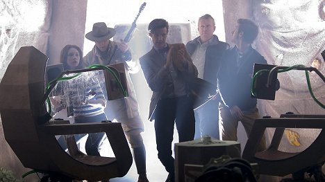 Karen Gillan, Rupert Graves, Matt Smith, Mark Williams, Arthur Darvill - Doktor Who - Dinosaurs on a Spaceship - Z filmu