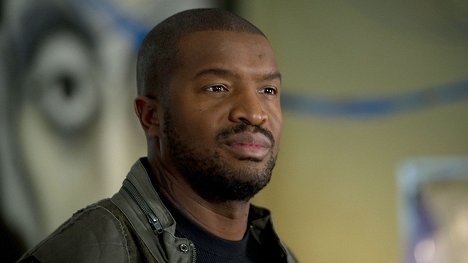 Roger Cross - Continuum - A Test of Time - Z filmu