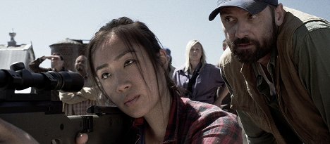Christy Choi, Tony Doupe - Z Nation - Preisschießen - Filmfotos
