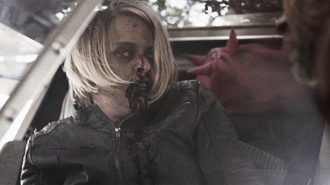 Anna Marie Clausen - Z, mint zombi - Going Nuclear - Filmfotók