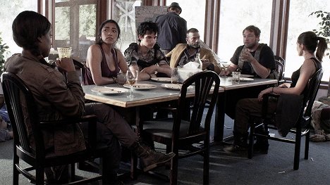 Pisay Pao, Nat Zang, Keith Allan, Mark Kelley-Matthews - Z, mint zombi - Murphy's Law - Filmfotók