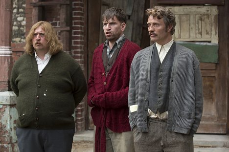 Nicolas Bro, Nikolaj Lie Kaas, Mads Mikkelsen - Men & Chicken - Photos