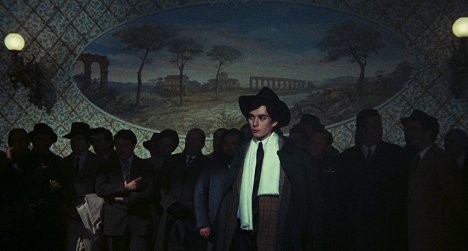 Peter Gonzales Falcon - Roma - De la película