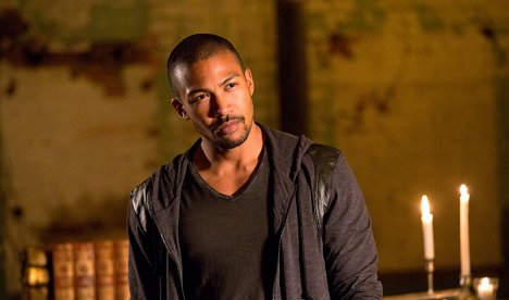 Charles Michael Davis - Vampyyrien sukua - Rebirth - Kuvat elokuvasta