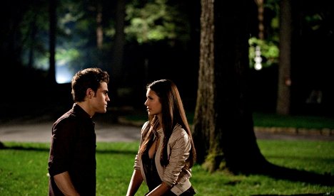 Paul Wesley, Nina Dobrev - Vampire Diaries - La Nuit de la Comète - Film