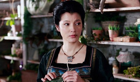 Kelly Hu - The Vampire Diaries - Children of the Damned - Photos