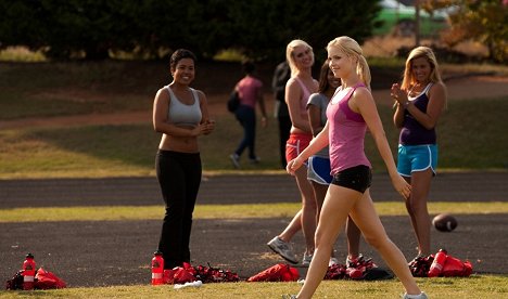 Claire Holt - The Vampire Diaries - Smells Like Teen Spirit - Photos