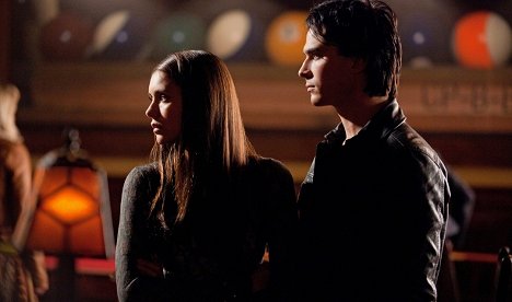 Nina Dobrev, Ian Somerhalder - Vampire Diaries - Nouvelle Donne - Film