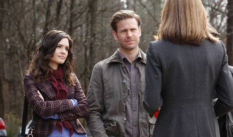 Torrey DeVitto, Matthew Davis - The Vampire Diaries - Alter Ego - Filmfotos