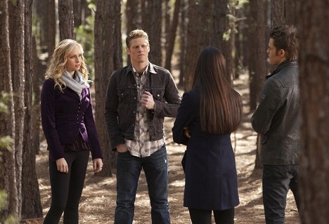 Candice King, Zach Roerig, Paul Wesley - The Vampire Diaries - The Murder of One - Photos