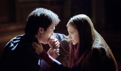 Ian Somerhalder, Nina Dobrev - The Vampire Diaries - The Murder of One - Photos