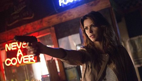 Olga Fonda - The Vampire Diaries - Original Sin - Photos