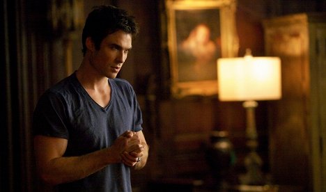 Ian Somerhalder - The Vampire Diaries - Handle with Care - Photos