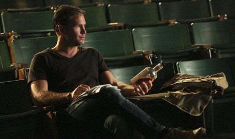 Matthew Davis - The Vampire Diaries - The World Has Turned and Left Me Here - Photos