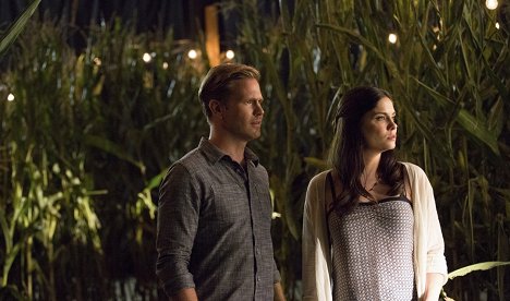 Matthew Davis, Jodi Lyn O'Keefe - The Vampire Diaries - The World Has Turned and Left Me Here - Photos