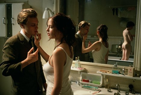 Michael Pitt, Eva Green - Snílci - Z filmu