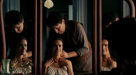 Salma Hayek, Alfred Molina - Frida - Filmfotos
