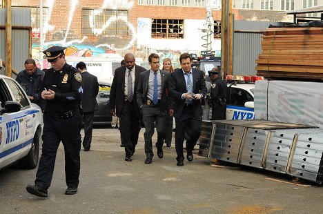 Chi McBride, Theo James, Holt McCallany - Policajt z New Yorku - Z filmu