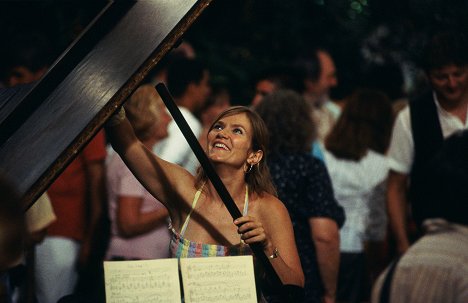 Jessica Hynes - Mallorca's Song - Filmfotos