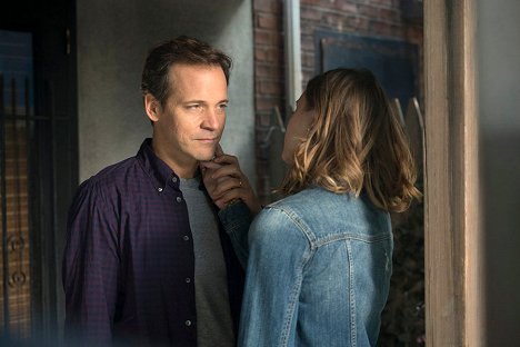 Peter Sarsgaard, Makenzie Leigh - The Slap - Film