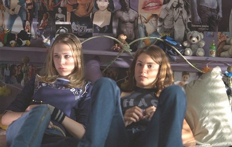 Evan Rachel Wood, Nikki Reed - Třináctka - Z filmu