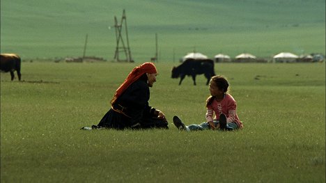 Urna Chahar-Tugchi - Los dos caballos de Genghis Khan - De la película