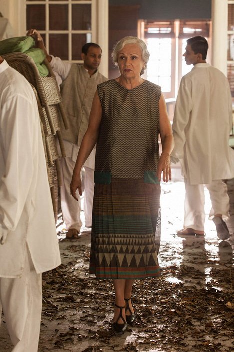 Julie Walters - Indian Summers - Photos
