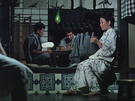 Haruo Tanaka, Mantarô Ushio, Mutsuko Sakura - Abschied in der Dämmerung - Filmfotos