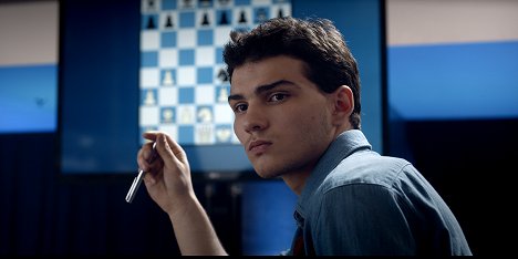 Michelangelo Passaniti - Šachový turnaj - Z filmu