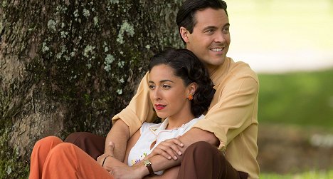 Oona Chaplin, Jack Huston - Najdlhšia jazda - Z filmu